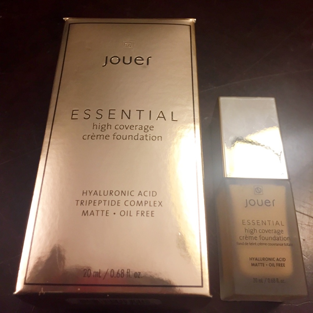 Jouer Foundation in shade Latte!! NEW👀💄❤️